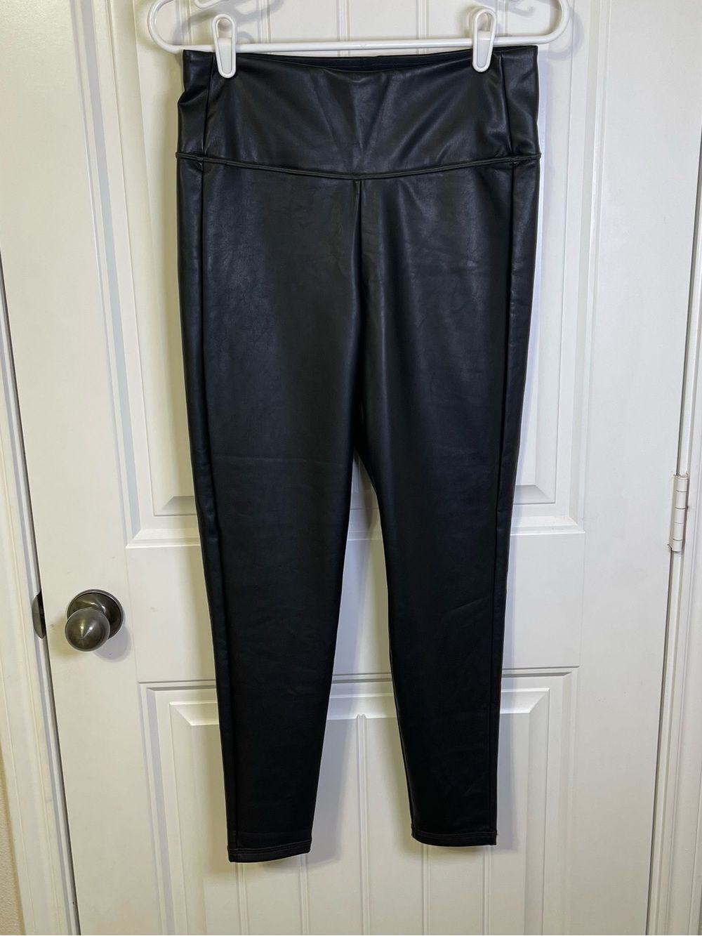 Athleta Medium P Black Faux Leather High-Rise All Over Gleam Tight Leggings NWOT